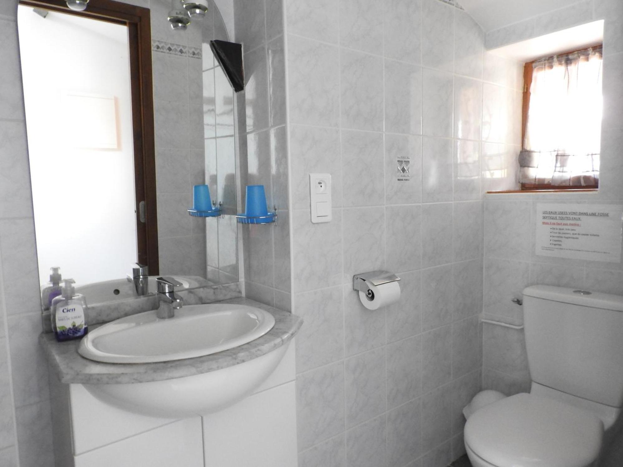 Vila La Charmatiere Haute-Rivoire Exteriér fotografie